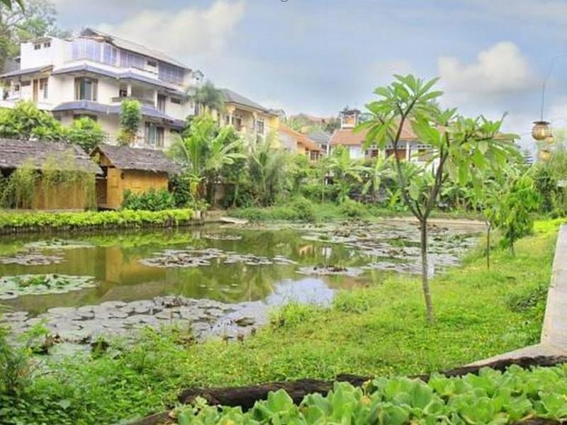 Hotel Lotus Bandung Exterior photo
